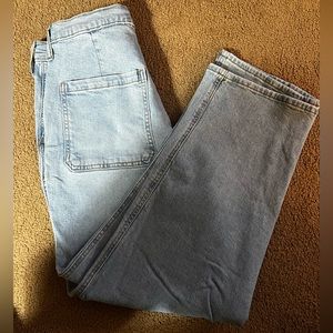Universal Thread light, straight jeans. Size 8/29R